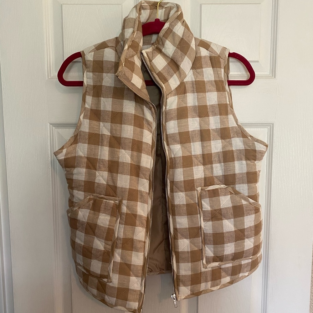 Women’s Puffer Vest